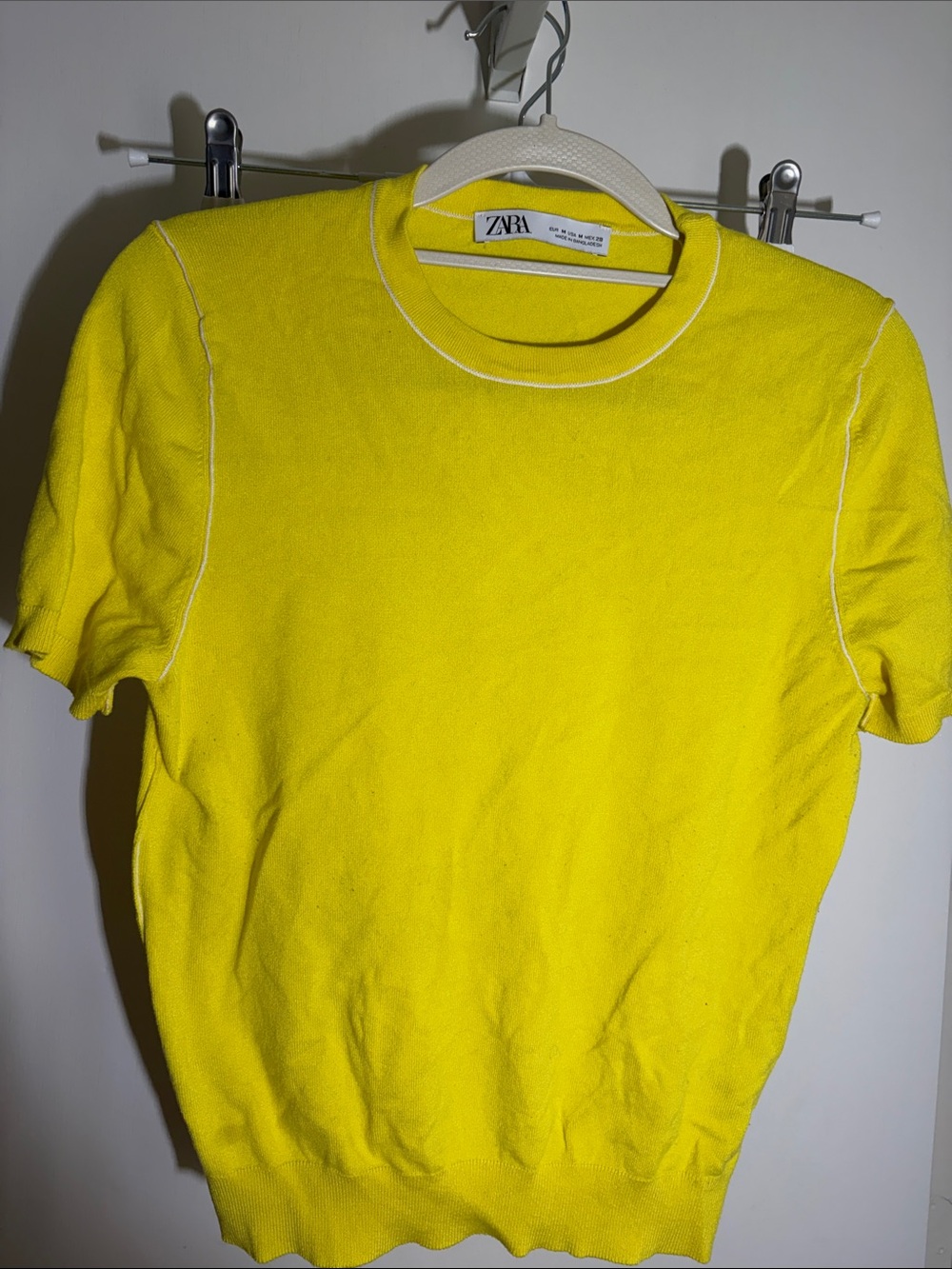 Zara Men’s Bright Yellow Crewneck Short-Sleeve Sweater